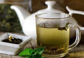 تعرف على العلاقة بين الشاي الأخضر والتسيس بالأدلة العلمية.