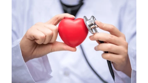 تعرف على امراض القلب والعوامل التي تؤدى لتفاقمها